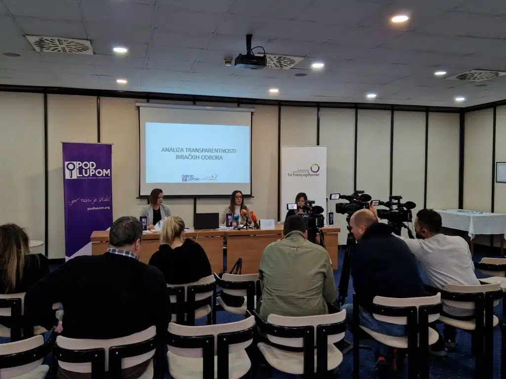 Koalicija “Pod lupom” predstavila rezultate istraživanja transparentnosti rada biračkih odbora