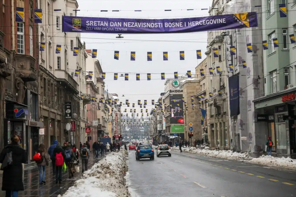 U Sarajevu praznična atmosfera uoči Dana nezavisnosti Bosne i Hercegovine