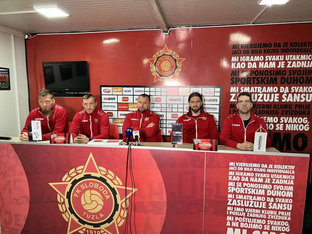 Fudbaleri Slobode nakon devet mjeseci igraju domaću utakmicu na stadionu Tušanj