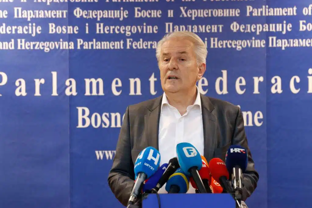 Lendo: Građani USK prepušteni sami sebi, pozivam Vladu FBiH da hitno reaguje