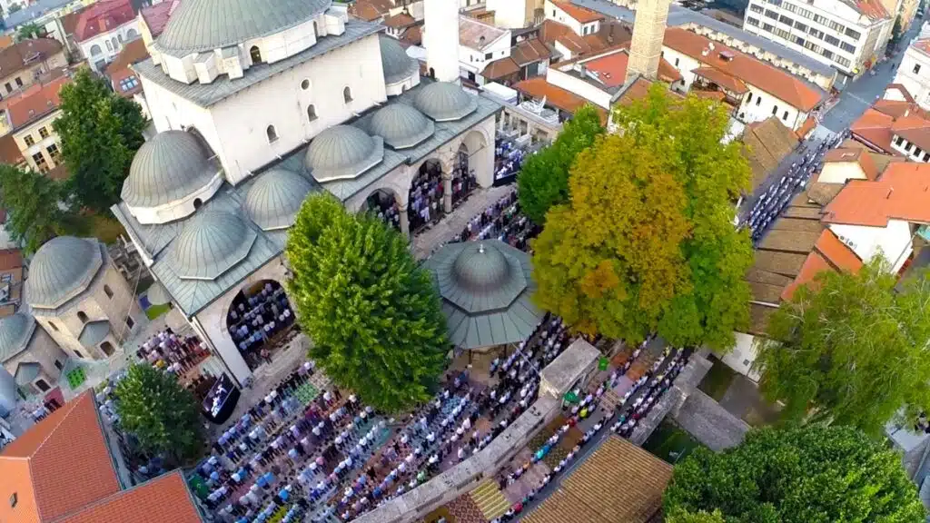 Ramazanski Bajram u petak 21. aprila