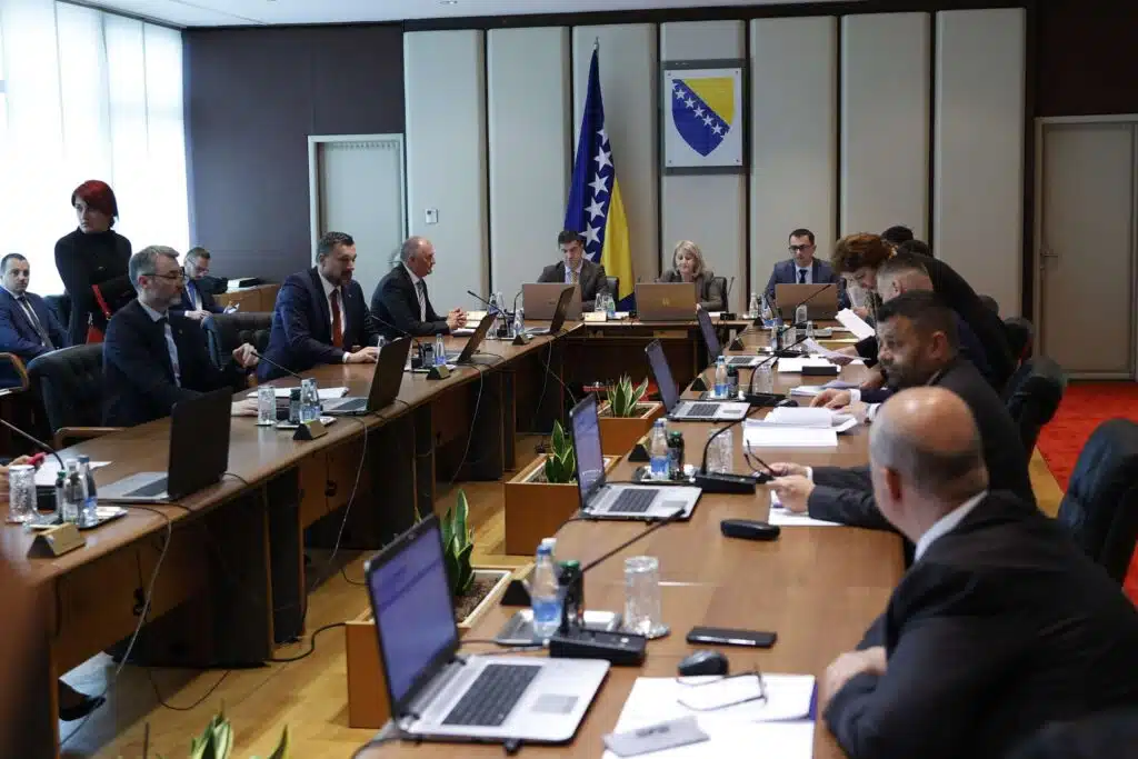 Vijeće ministara danas o zajmu između BiH i Međunarodne banke za obnovu i razvoj