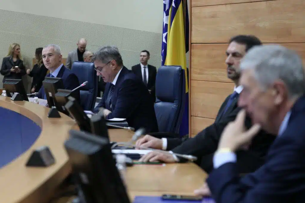 Predstavnički dom PSBiH sutra o ombudsmenima, slobodi pristupa informacijama, VSTV-u, PDV-u…