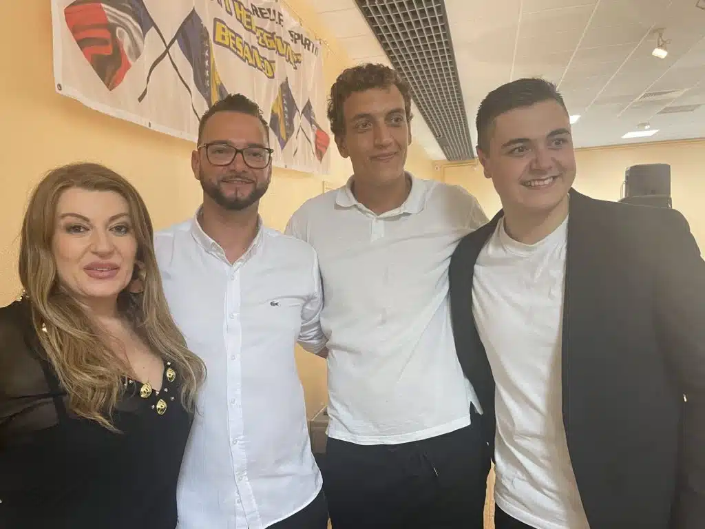 VIKI I NERMIN NAPRAVILA LOM I U FRANCUSKOJ: Svaki gost kod njih mora biti ispoštovan