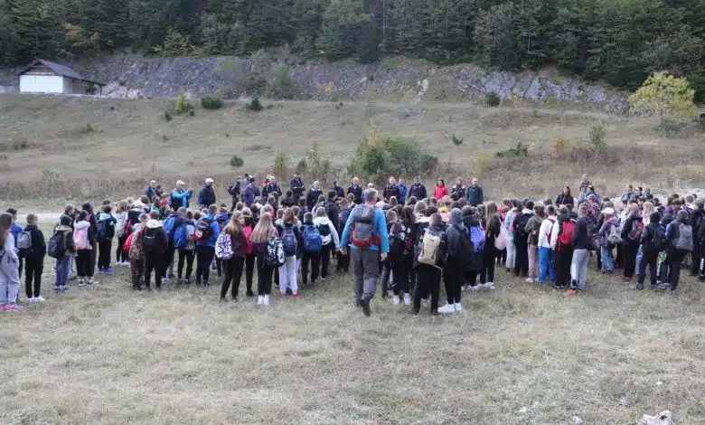 Ministarstvo za odgoj i obrazovanje KS započelo realizaciju nove “Škole planinarstva”