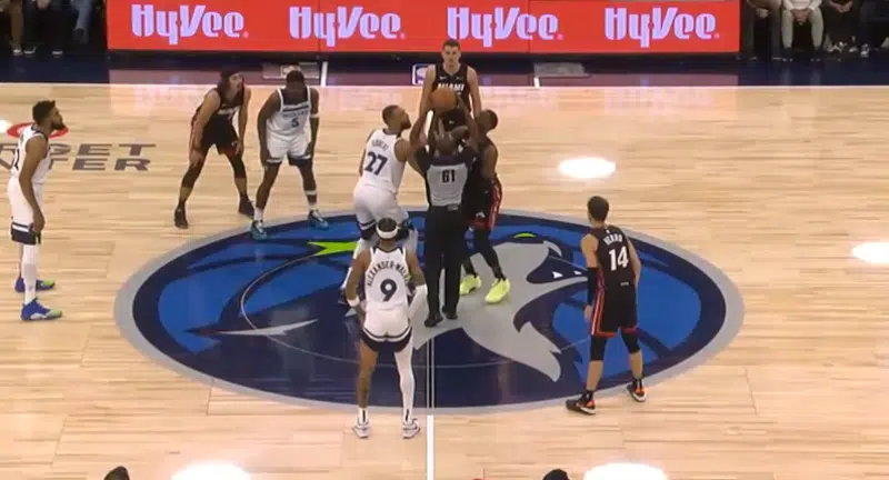 NBA LIGA: Petrušev bez minutaže, starteru Joviću nedostajali poeni za double-double (VIDEO)