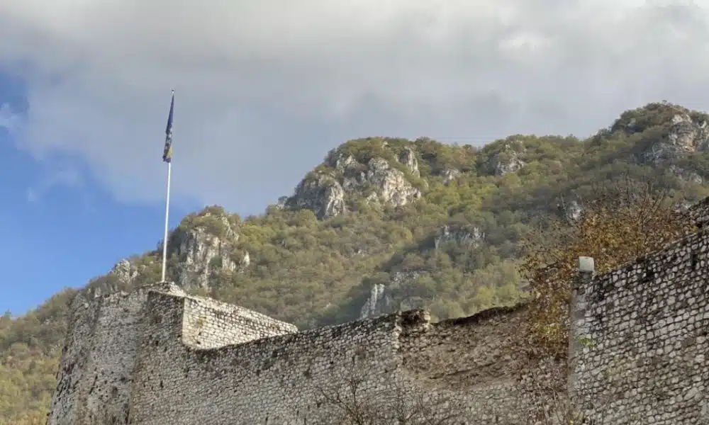 Obrušio se zid na tvrđavi Stari grad u Travniku, Muzej uputio apel građanima