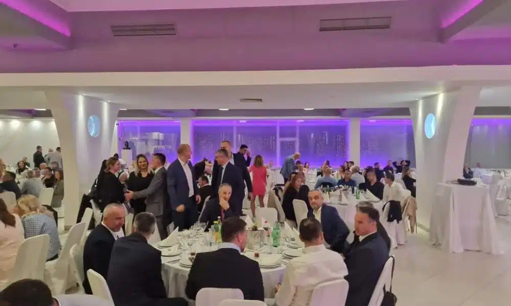 Veliki broj uzvanika na Uskopaljskoj večeri u Zagrebu