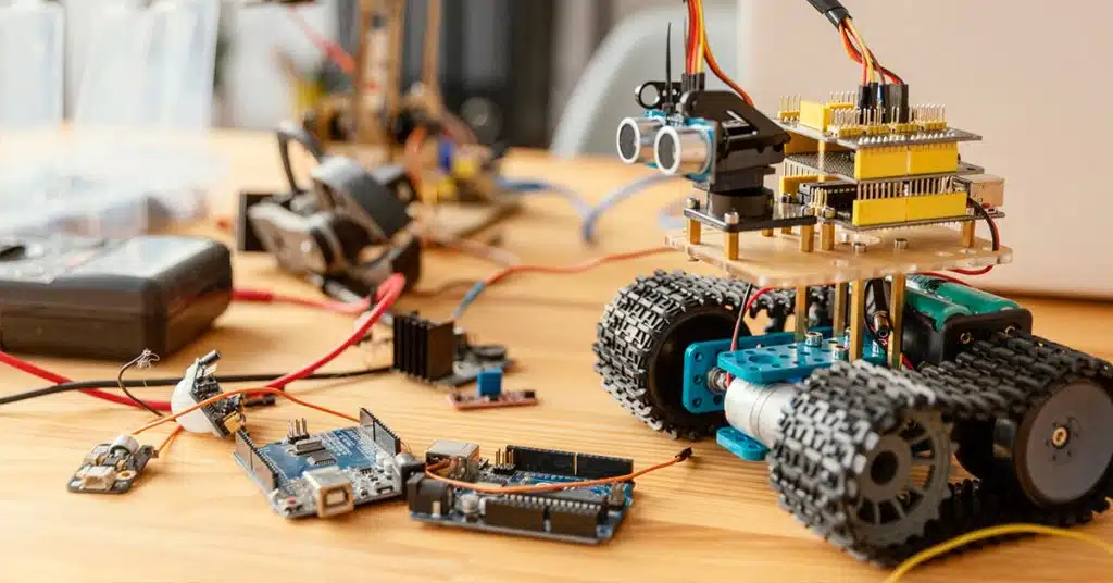 Zenički mladi robotičari spremi za Svjetsku robotsku olimpijadu