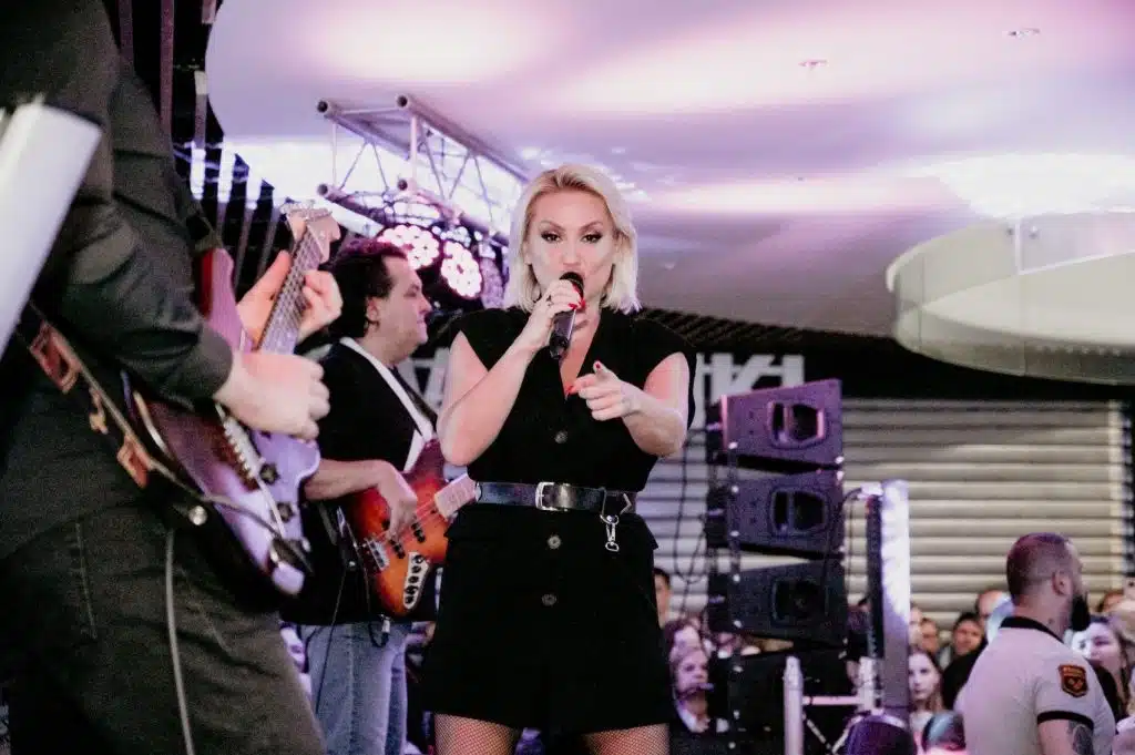 Goca Tržan održala koncert u Bingo tržnom centru u Živinicama