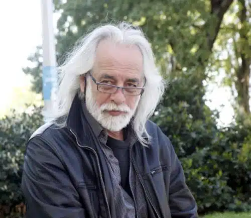 BAŠ ON JE SKROJIO BEZVREMENSKI HIT “MOJOJ DRAGOJ BiH”: Ko je pokrao Ismeta Kurtovića?