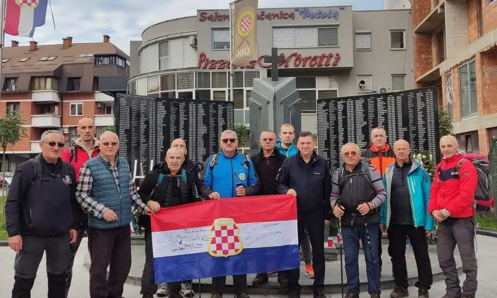 Članovi UNRO HVO ZDŽ u Žepču ugostili hodočasnike na putu dugom 260 kilometara od Viteza do Vukovara