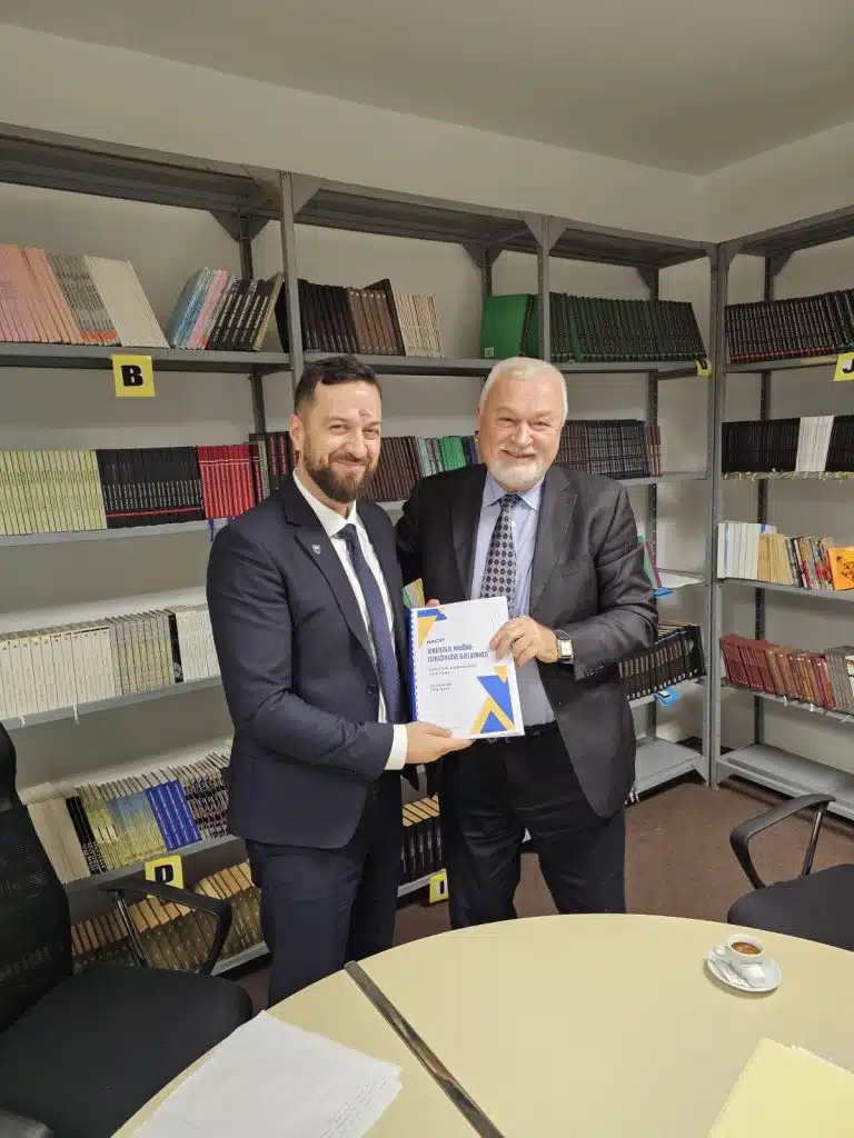 Članovi Vijeća za nauku uručili ministru Mušiji nacrt Strategije naučno-istraživačke djelatnosti