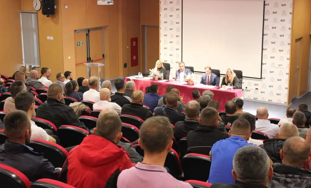 Ministar Hrnjić posjetio Srednjobosanski kanton: Sastanak s premijerom, ministrima i poljoprivrednim proizvođačima