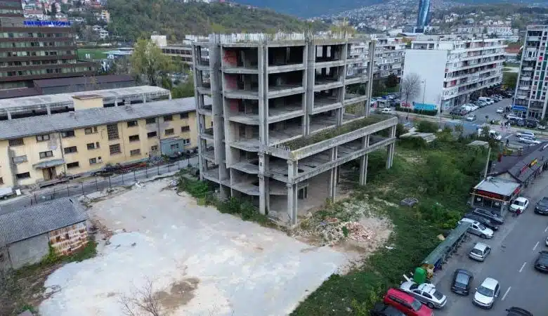 Skupština KS: Izgradnja nove zgrade MUP-a KS planirana na starom gradilištu upravne zgrade ViK-a u Kolodvorskoj ulici