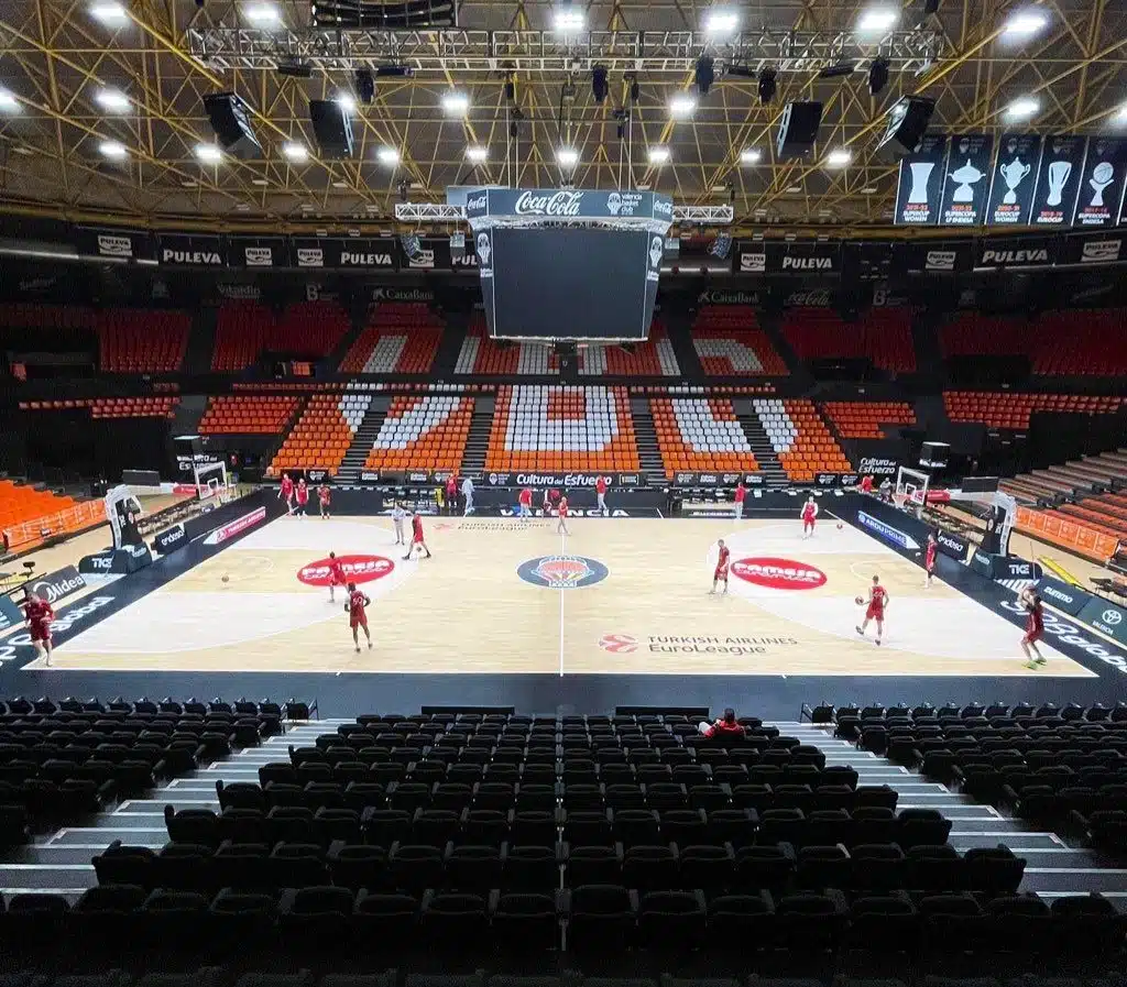 Valencia u Milanu bez dva playmakera