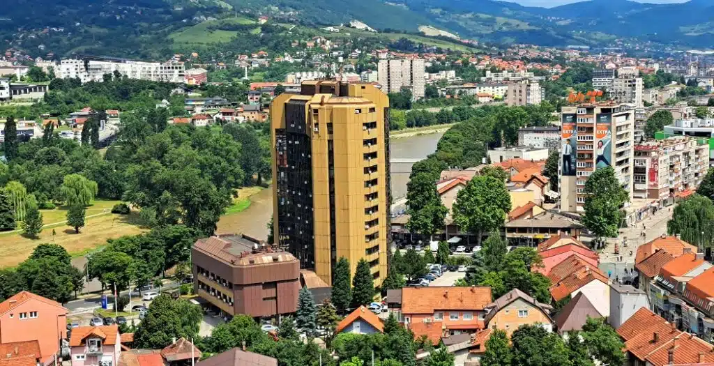 ZDK: Inspektori utvrdili nepravilnosti i nepoštivanje zabrane zapošljavanja u javnim preduzećima i ustanovama