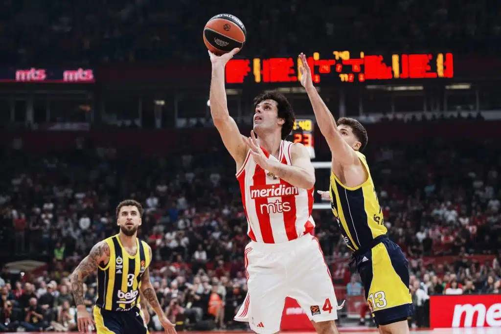 Zvezda demolirala Fener, Teodosić bombardirao tricama!