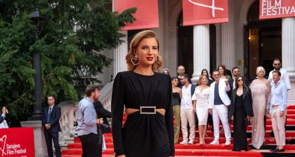 KAKVA ŽENA: Maja Čengić oduševila dame štiklama u kojima se može trčati