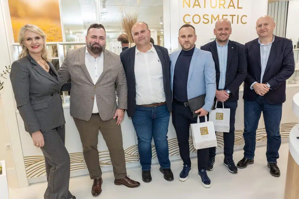 ADMIR RAHIMIĆ OTVORIO BIZNIS NA AERODROMU: Bosanci i Hercegovci uspješni i u “Tuđoj avliji”