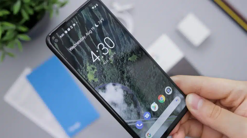 Korisna informacija: Ako imate ovaj telefon, onda treba da znate i tajni kod (VIDEO)