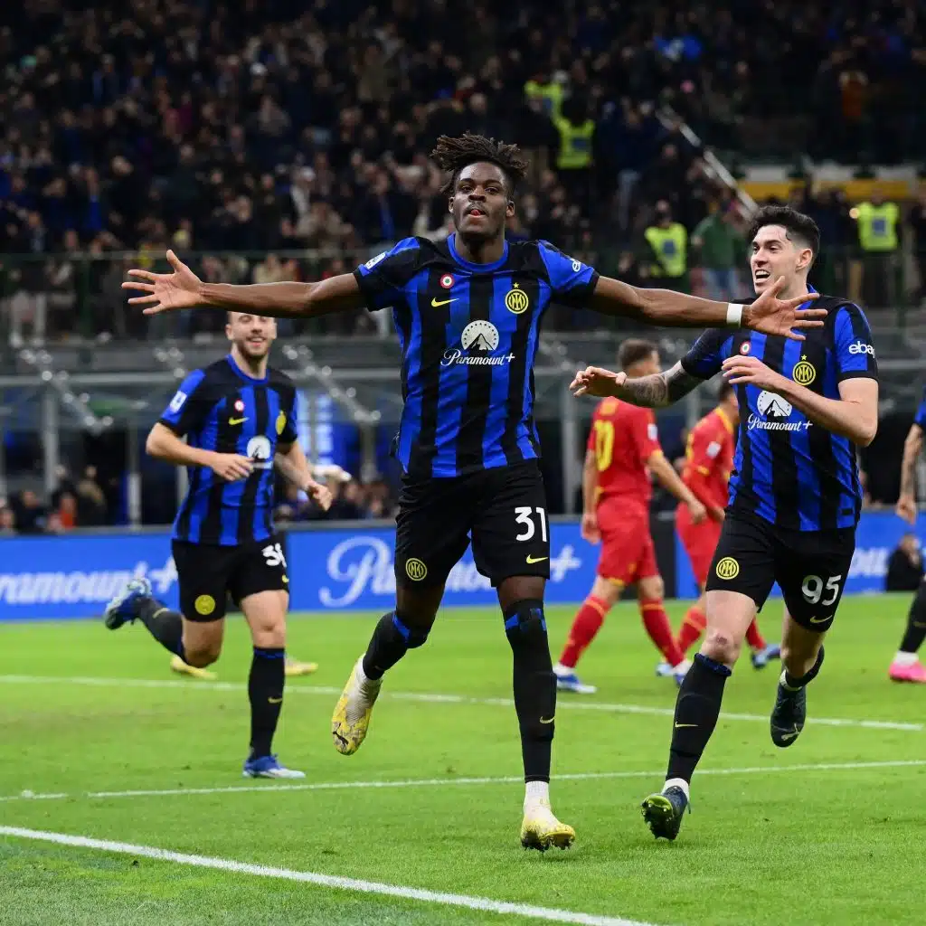 Inter sigurno drži lidersku poziciju, majstorija Arnautovića (VIDEO)