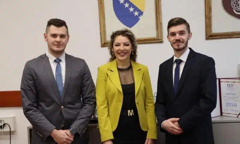Ministarstvo za nauku, visoko obrazovanje i mlade i Studentski parlament potpisali ugovor o saradnji