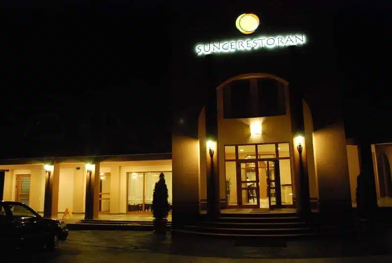 OGLAS ZA POSAO: Restoran Sunce zapošljava kuhara