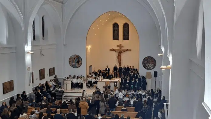 Održan Adventski koncert u župnoj crkvi Sv. Juraja Mučenika u Vitezu
