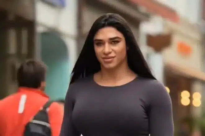 SAMO ŠETA ULICOM: Video ove djevojke pogledalo je 15 miliona ljudi za manje od 24 sata