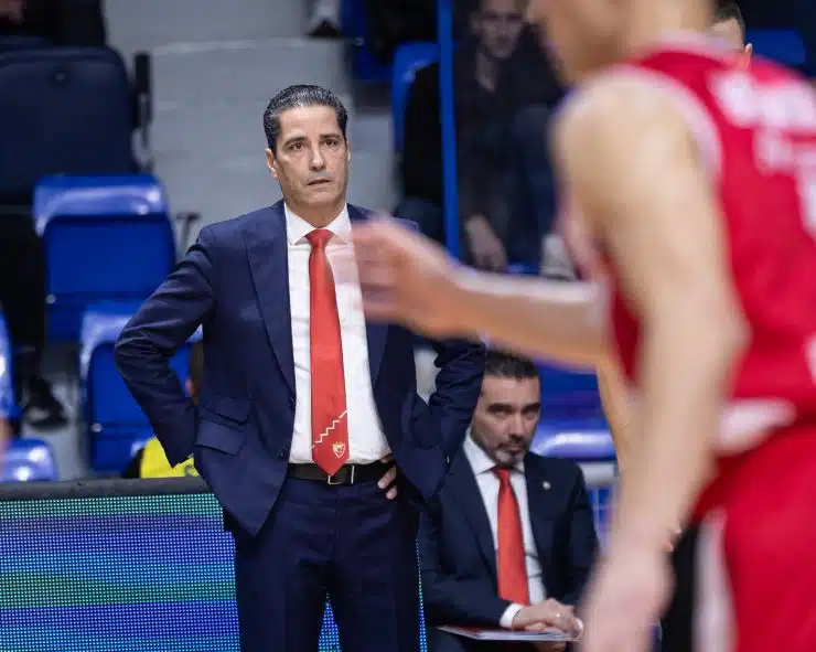Spheropoulos je iznio očekivanja pred Maccabijem, spomenuo je Napiera