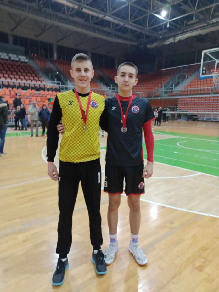 rukometni klub “nova bila “ osvojio drugo mjesto u finalu “handball cupa zenica”, igrač utakmice david šipić