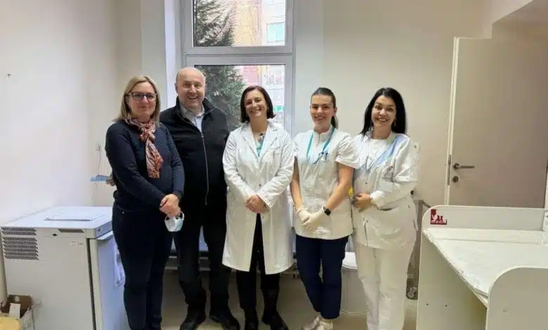 Hasanović i Kapo obišli vakcinalne punktove: Za dva dana vakcinisano 713 mališana