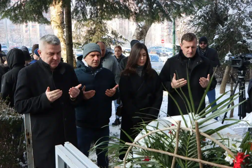 Obilježena 30. godišnjica ubistva šestero djece u masakru na sankanju na Alipašinom Polju