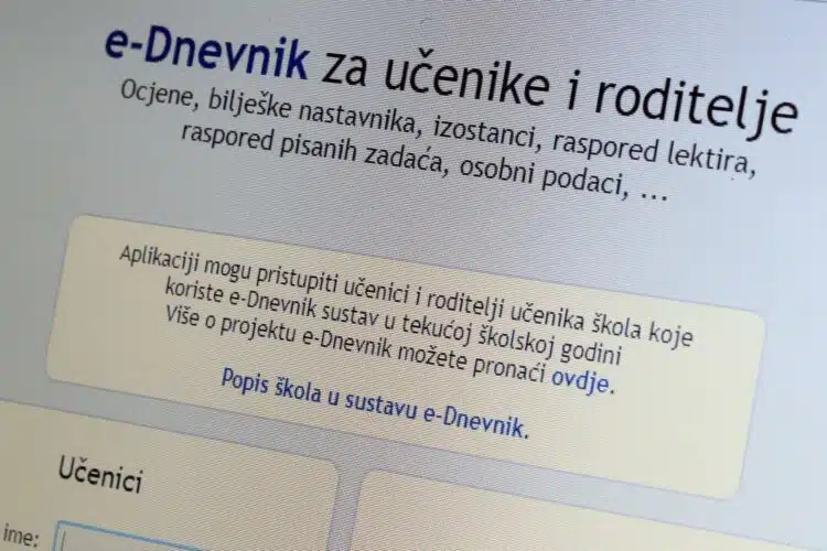 Prosvjetari i roditelji u Srednjobosanskom kantonu zadovoljni e-dnevnicima
