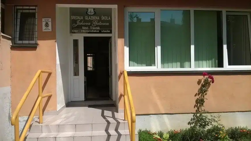 Školski odbor SGŠ Jakova Gotovca N.Travnik raspisao natječaj za izbor i imenovanje ravnatelja