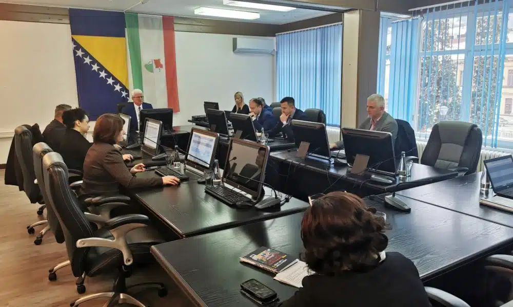 Vlada SBK donijela odluku: Evo koliku pomoć će dobiti zaposleni u javnom sektoru
