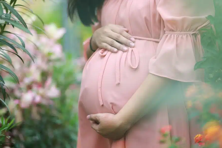 ODRŽAVANJE ZDRAVE ISHRANE ZA RAZVOJ DJETETA Namirnice koje bi trednice trebalo da izbjegavaju