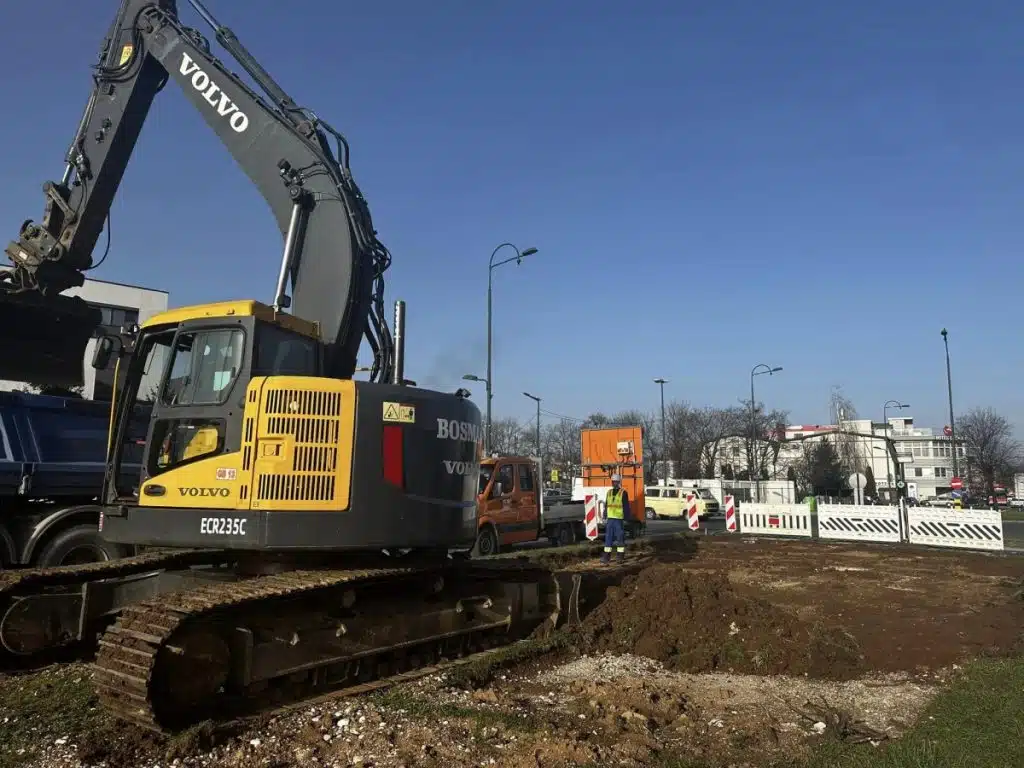 Foto/ Počela izgradnja tramvajske pruge od Ilidže do Hrasnice, oglasio se ministar Šteta