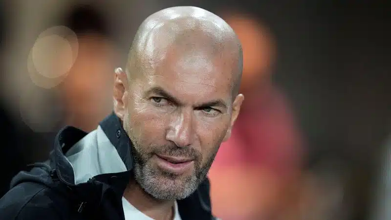 JOŠ NIŠTA OD JUVENTUSA: Zidane dobio poziv uzdrmanog velikana koji ga želi pod svaku cijenu!