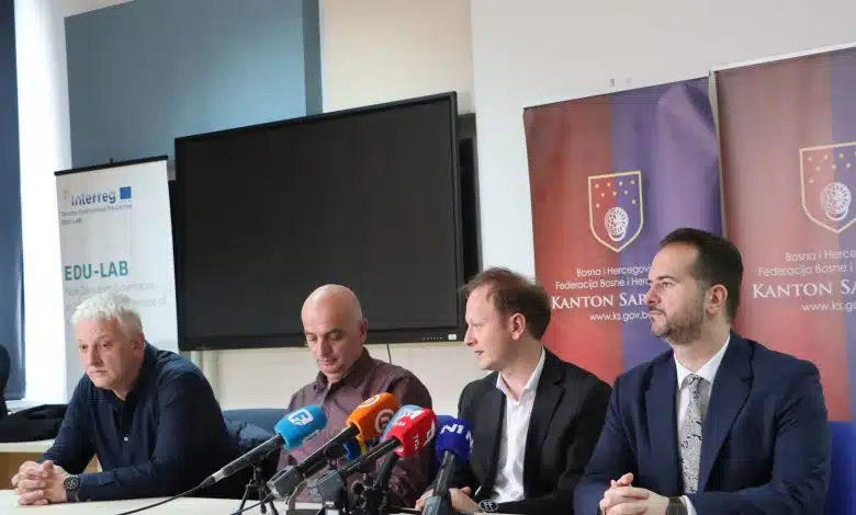 Postignut dogovor za zaposlene u komunalnoj privredi, povećanje plaća za 80 maraka