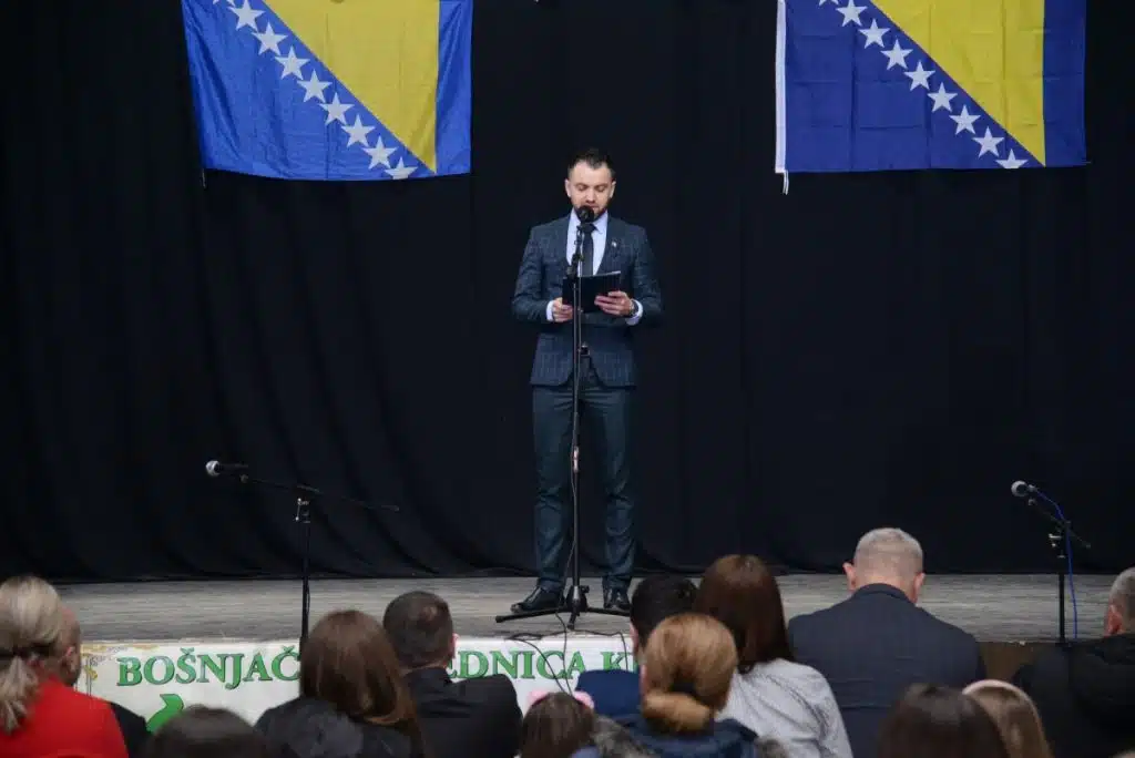 VITEZ: Održana centralna manifestacija u sklopu obilježavanja Dana nezavisnosti Bosne i Hercegovine