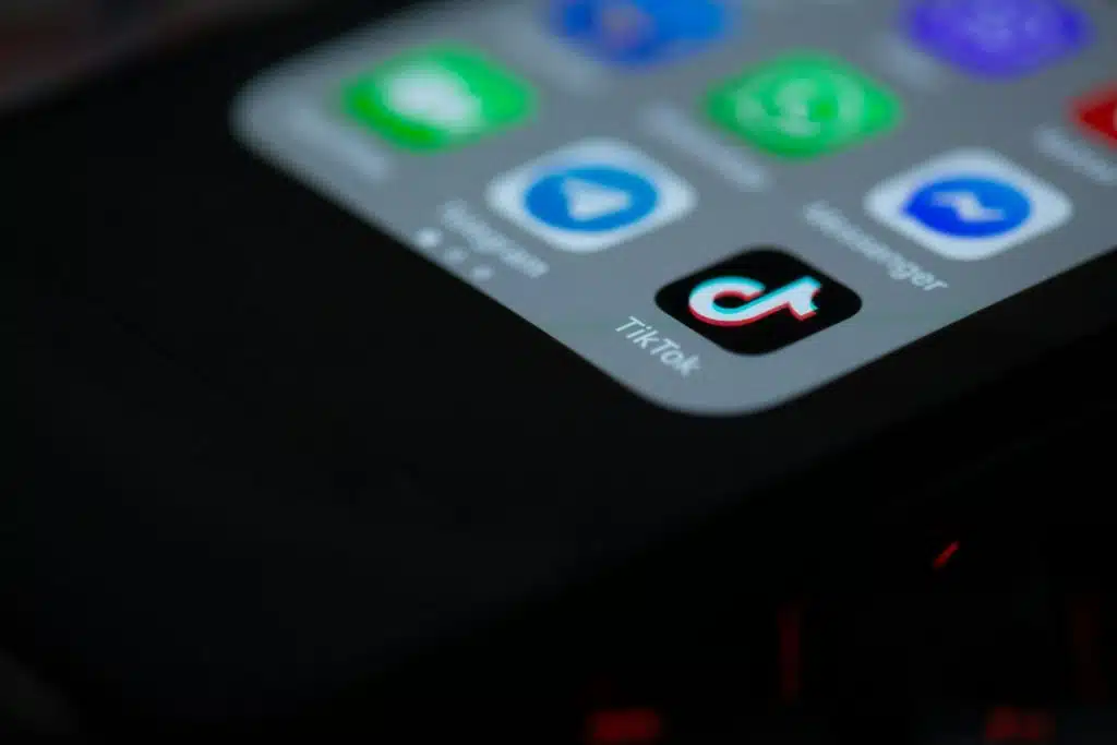 TIKTOK-u PRIJETI TUŽBA Popularna platforma pod istragom zbog zbog navodnog kršenja privatnosti