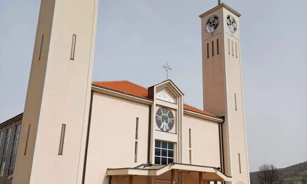 Uskrsno misno slavlje u crkvi Presvetog Trojstva Novi Travnik