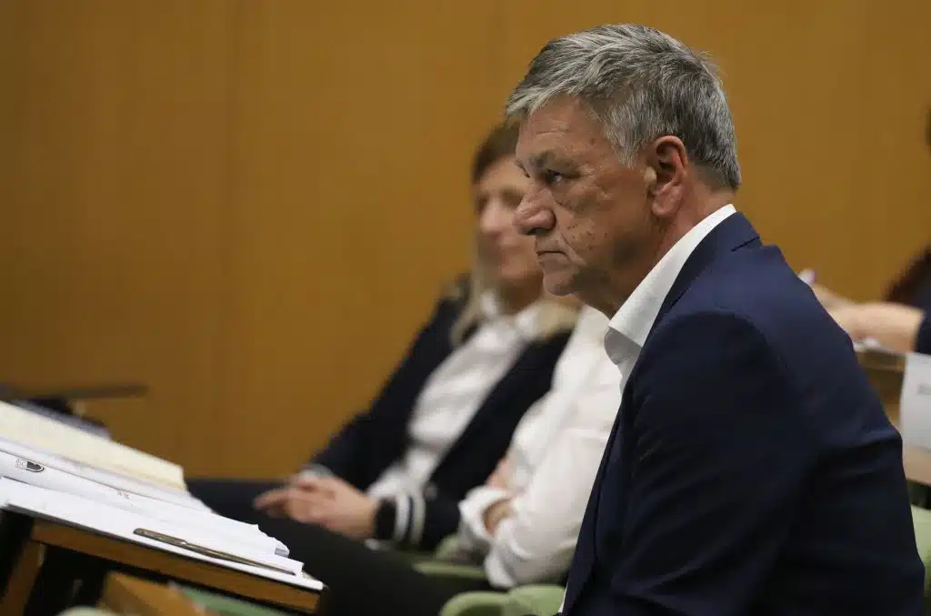 Gradska uprava i gradonačelnik Fuad Kasumović: Cijene grijanja ostaju nepromijenjene u skladu s važećim ugovorima