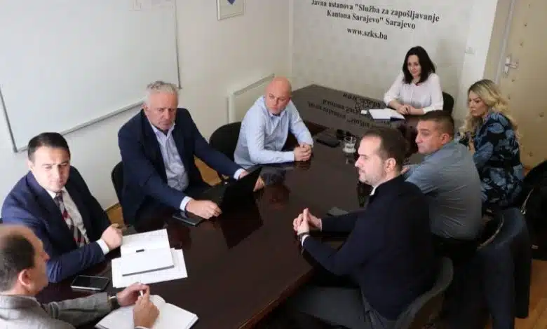 Kalamujić i Mesihović održali sastanak s predstavnicima Udruženja poslodavaca i direktoricom Zavoda za zapošljavanje KS
