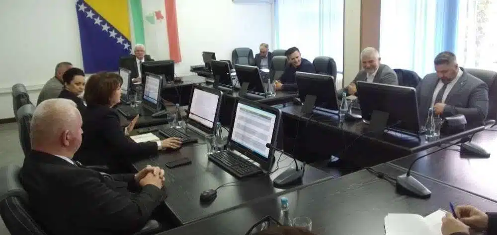 Novi Travnik: Vlada ŽSB odustala od kupovine zgrade Županijskog suda