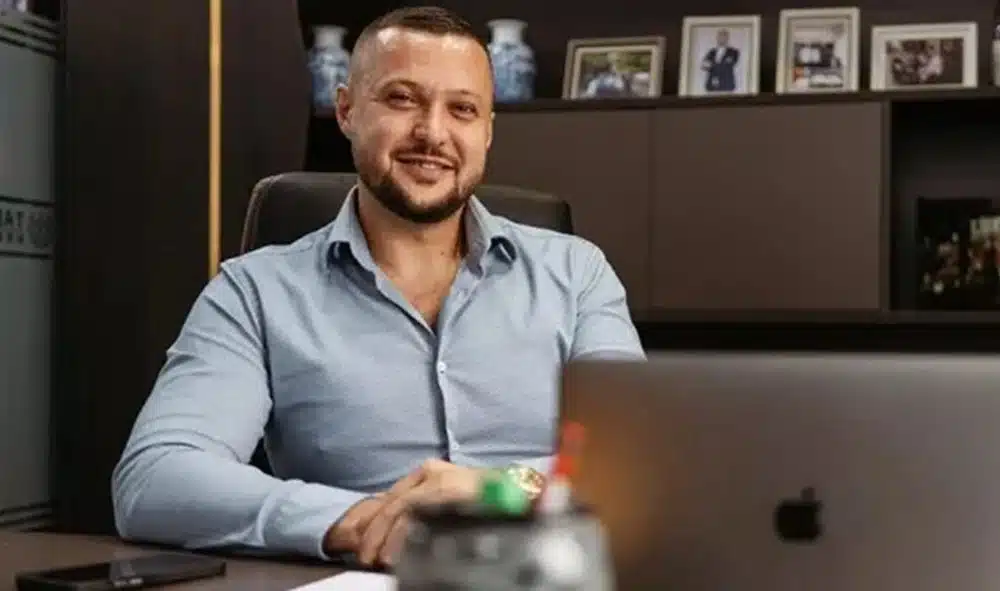 Od komercijaliste do uspješnog biznismena, koji je u tijeku velike krize provukao brod kroz Sueski kanal
