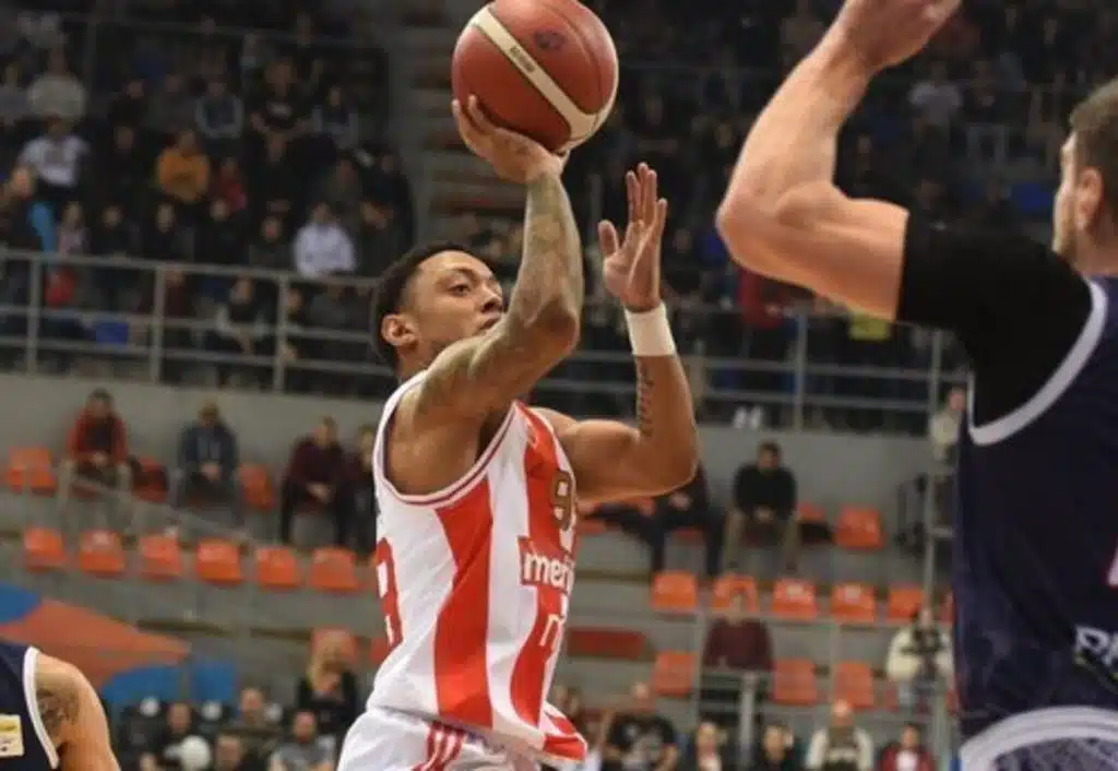 Zvezda objavila: Jago zadržan u bolnici