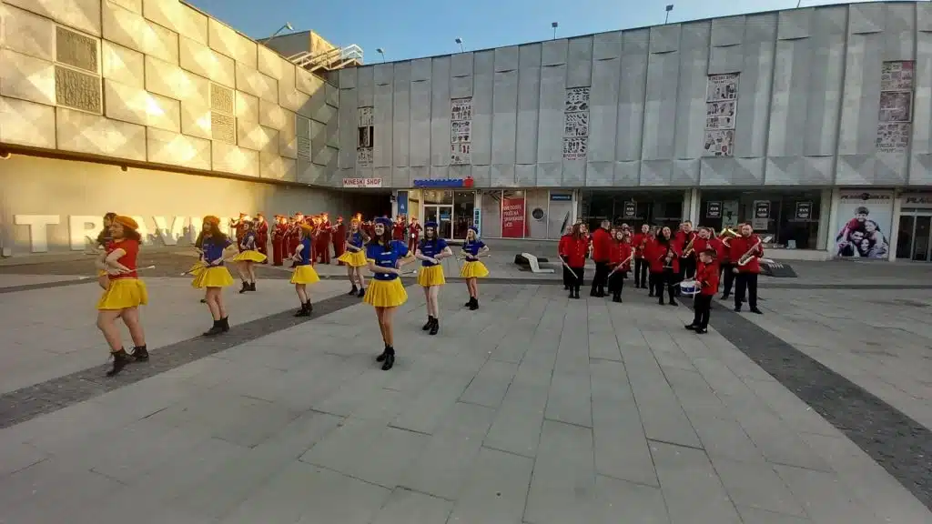 Travnik: Veliki svečani defile na Centralnom gradskom trgu (FOTO)
